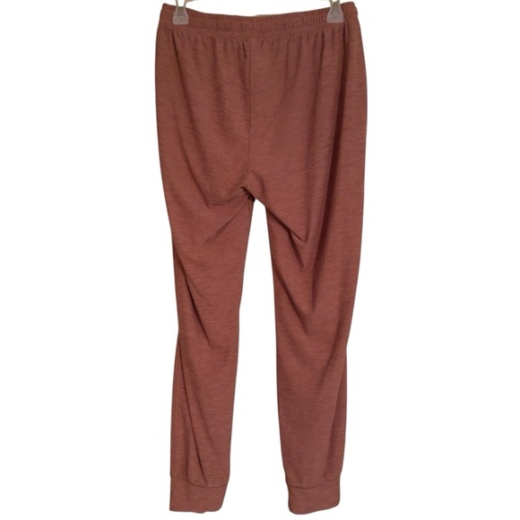 🌹𝗢𝗟𝗗 𝗡𝗔𝗩𝗬 𝗔𝗖𝗧𝗜𝗩𝗘  𝗕𝗥𝗘𝗔𝗧𝗛𝗘 𝗢𝗡 𝗝𝗢𝗚𝗚𝗘𝗥𝗦 - Picture 3 of 6